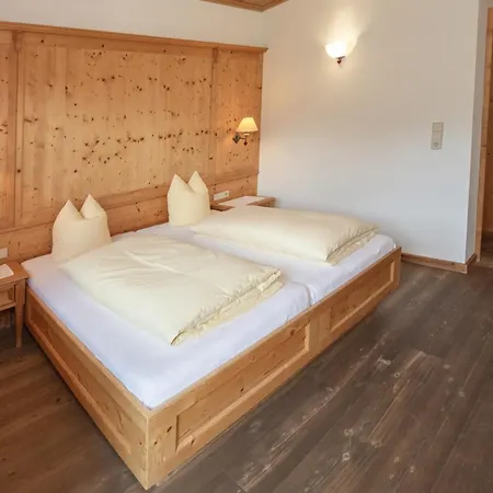 Gospodarstwo wiejskie Gaestehaus Larch