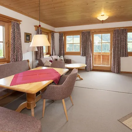 Gospodarstwo wiejskie Gaestehaus Larch