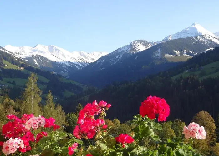 Gaestehaus Larch Hétvégi ház *