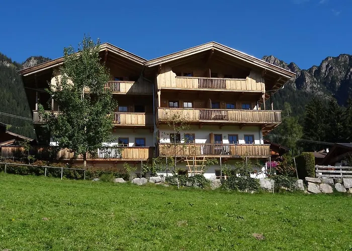 Gaestehaus Larch Hétvégi ház *