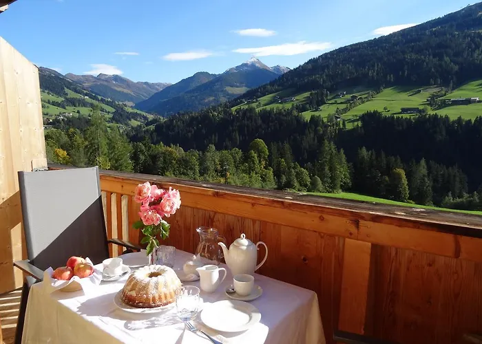 Hétvégi ház Gaestehaus Larch Alpbach