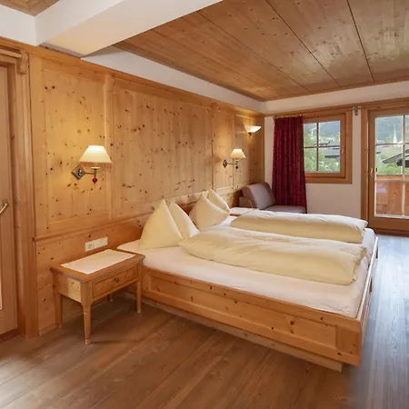בית כפרי Gaestehaus Larch *